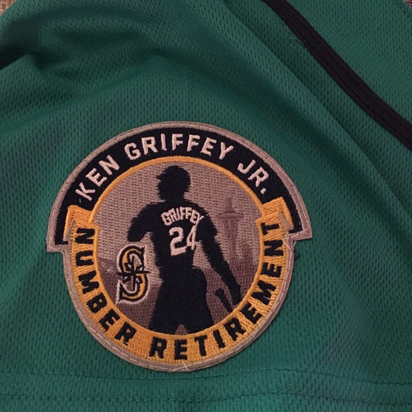 Seattle Mariners MLB Ken Griffey Jr Retro Jersey - Picture 5 of 6